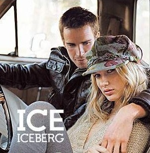 Divatos ruházat jégen jéghegy (Ice Iceberg)