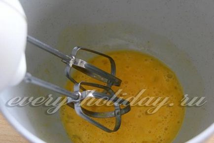 Omlett recept a francia sajt paradicsommal és csirke (francia) Omlett francia recept paradicsom sajt és csirke
