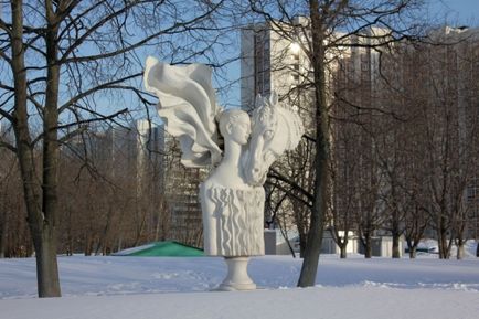 Пам'ятник генералу Єрмолова в коньково
