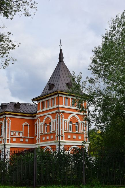 Cimitirul Peredelkinsky și reședința patriarhului