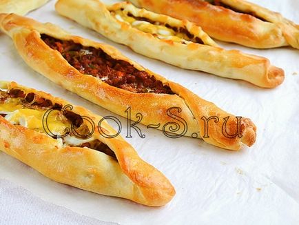 Pide (prăjituri turcești cu carne tocată) - rețetă pas cu pas cu fotografie, produse de panificație