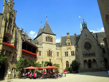 Conduceți cu mașina spre Germania, Marienburg