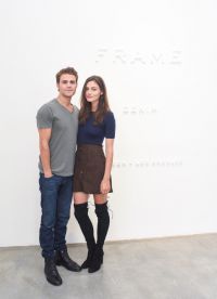 Paul Wesley și Phoebe Tonkin