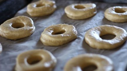 Donuts în glazură de ciocolată glazură pas cu pas video-rețetă video