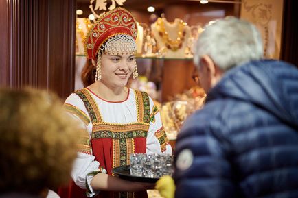 За Волзі, по матінці, дорого - як витратити