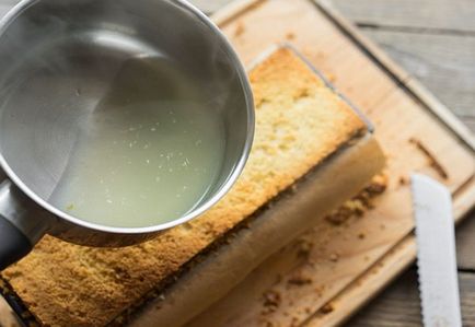 Простий і смачний рецепт имбирно-лаймового кексу для літнього чаювання