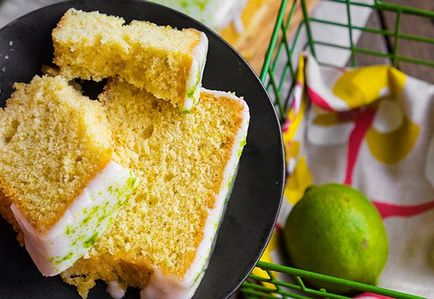 Egy egyszerű és ízletes recept a gyömbér-lime torta egy nyári teadélután
