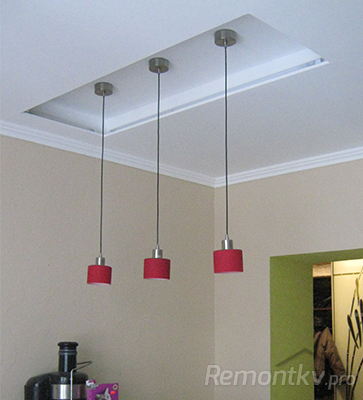 Repararea unui apartament cu mâinile tale - este ușor! Tavan iluminat cu iluminare din plafon cu mâinile tale!