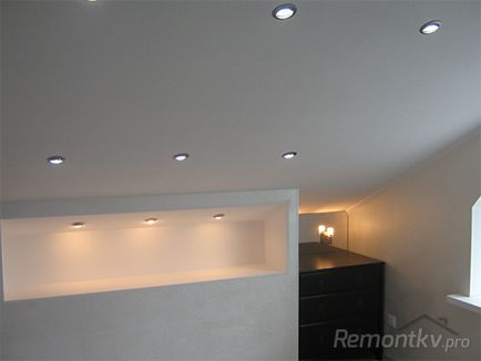 Repararea unui apartament cu mâinile tale - este ușor! Tavan iluminat cu iluminare din plafon cu mâinile tale!