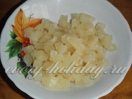 Salata de ciuperci și ananas - musetel