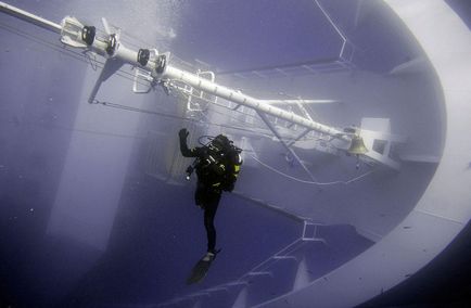 A legdrágább művelet történetében az emelkedés a bélés Costa Concordia - hírek képekben