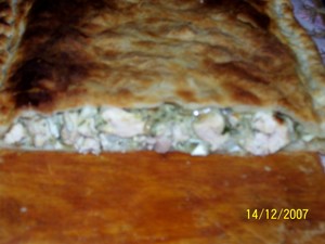 Листковий пиріг з куркою, рисом і яйцем рецепт з фотографіями