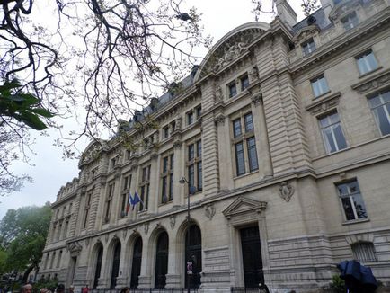A Sorbonne, Párizs, Franciaország leírás, fényképek, amely a térképen, hogy lehet odajutni (Franciaország) A Sorbonne, Párizs, Franciaország leírás, fényképek, amely a térképen, hogyan juthat