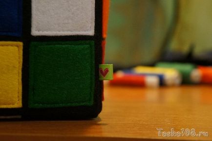 O pungă - un cub-rubik - o viață de păpădie