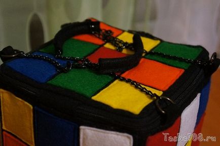 O pungă - un cub-rubik - o viață de păpădie