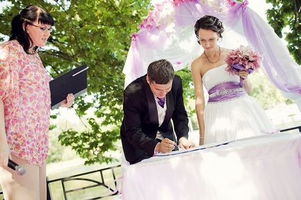 Весілля «поза законом» або послуги виїзного реєстратора