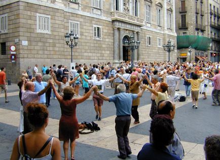 Dansul tradițional spaniol Sardana