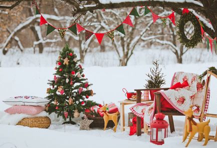 Díszítsd az udvarban az új év ötleteket ihlet (udvar) Díszítsd az udvarban az új év ötleteket ihlet