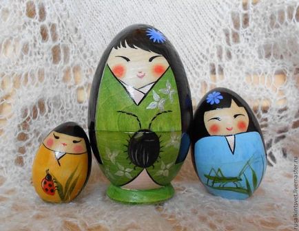 Surori japoneze ale păpușilor ruși de cuibărit - talismani ai norocului kokeshi - târg de maeștri -