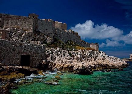 Castelul iff - închisoarea contelui de Monte Cristo