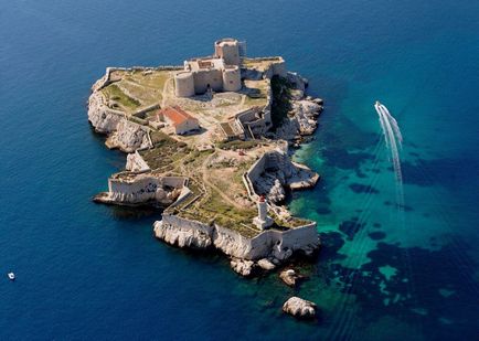 Castelul iff - închisoarea contelui de Monte Cristo