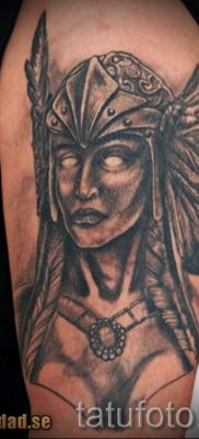 Значення татуювання Валькірія - сенс, історія та приклади на фото