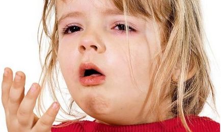Чим лікувати вологий кашель у дитини медикаменти (назви)