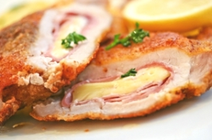 Cordon bleu de pui, club de femei