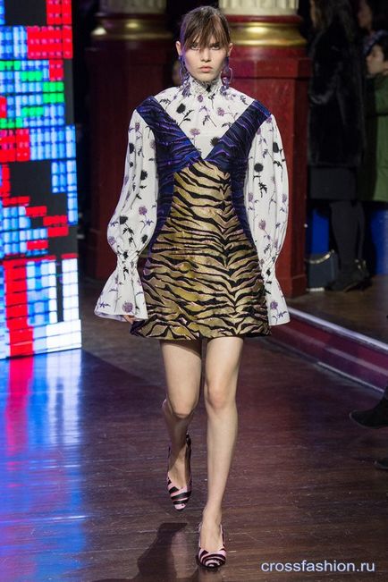 Crossfashion grup - combinație de moda toamna-iarnă 2016-2017 rochie-rochie cu o cămașă, turtleneck și