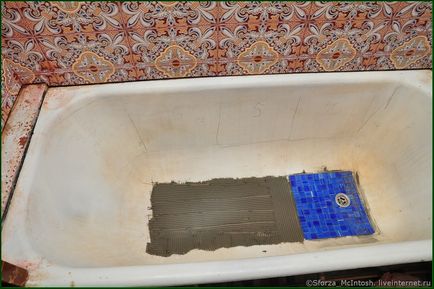 Pentru mână - tigla baie cu mozaic