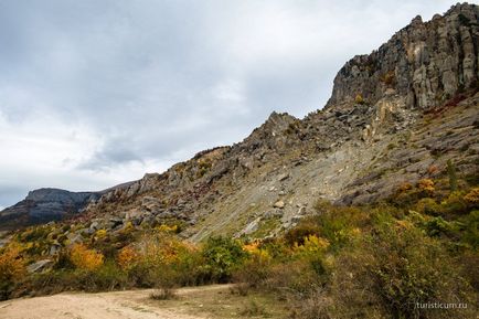 Долина привидів - пішохідний маршрут, крим