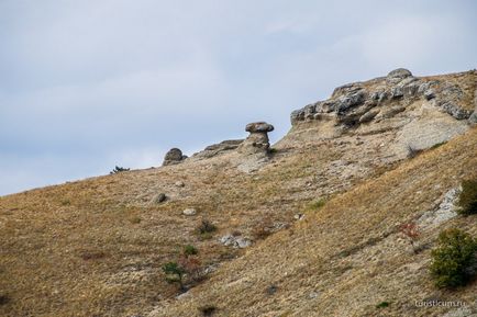 Долина привидів - пішохідний маршрут, крим