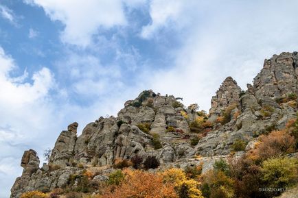 Долина привидів - пішохідний маршрут, крим