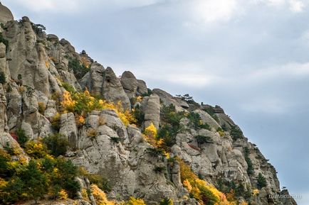 Valea fantomelor - o rută de mers pe jos, Crimeea