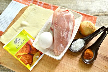 Főoldal Samsa leveles tészta csirkével - hogyan kell készíteni a réteges Samsa csirke, lépésről lépésre