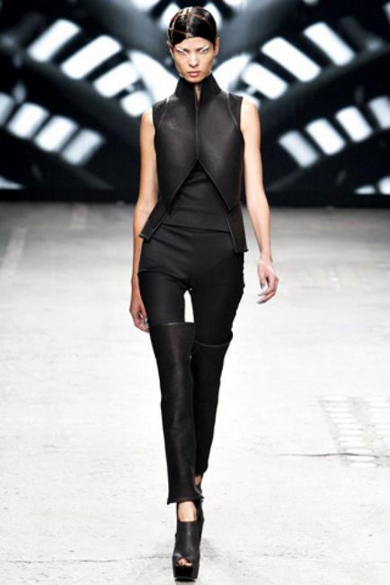 Gareth Pugh tervezők nem, ők születtek - Fair Masters - kézzel készített, kézzel készített (Gareth Pugh: a tervezők nem kap) Gareth Pugh tervezők nem, ők születtek - Fair Masters - kézzel készített, kézzel készített