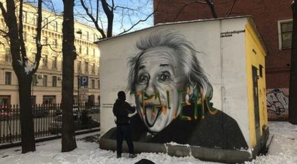 Elkényeztetett graffiti vandálok visszaállította kérésére St. Petersburg