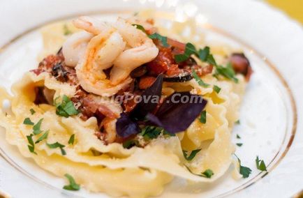 Olasz tészta garnélával recept fotók, lépésről lépésre főzés