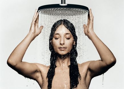 Як правильно приймати контрастний душ при ВСД
