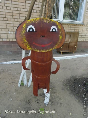 Hogyan készítsünk egy majom ki a műanyag palackok (műanyag) Hogyan készítsünk egy majom a műanyag palackok