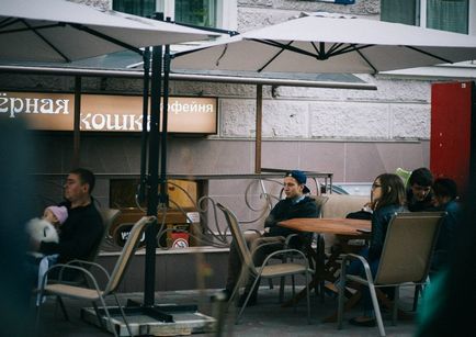 Mivel a semmiből nyitni egy kis kávézóban, és hogy hol kezdjem, egy interjú egy vállalkozó beruházások (nyitott) Mivel a semmiből nyitni egy kis kávézóban, és hogy hol kezdjem, egy interjú egy vállalkozó beruházások