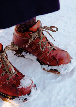Pe măsură ce iarna nu alunecă, ce să facă cu talpa, pentru a nu aluneca, ce să facă cu pantofi alunecoși