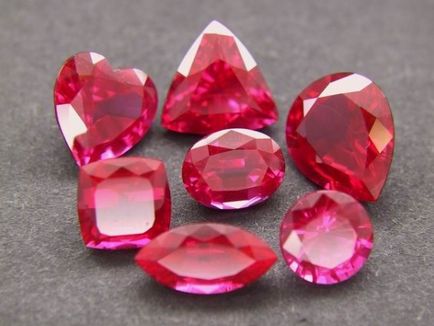 Ruby kő - egy mágikus és gyógyító tulajdonságait rubin