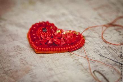 Mester osztályban hímzés gyöngyökkel medál a szív alakú - Fair Masters - kézzel készített, kézzel készített