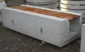 Монтаж бетонних водовідвідних лотків правила і інструкція, каналізація всім