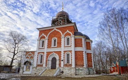 Можайський кремль, микільський собор і петропавловская церква