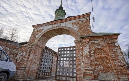 Можайський кремль, микільський собор і петропавловская церква