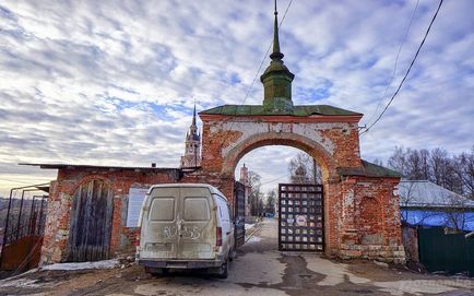 Можайський кремль, микільський собор і петропавловская церква