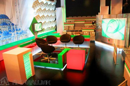 Design de studio de televiziune, peisaje din plexiglas pentru studiouri TV