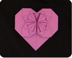Origami de cămașă de bani cu cravată și flori cu diagrama și video
